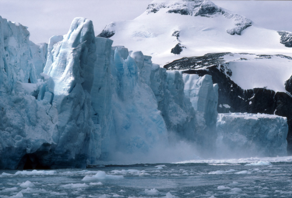 Icebergs Polar regions fact file, Antarctica and the Arctic